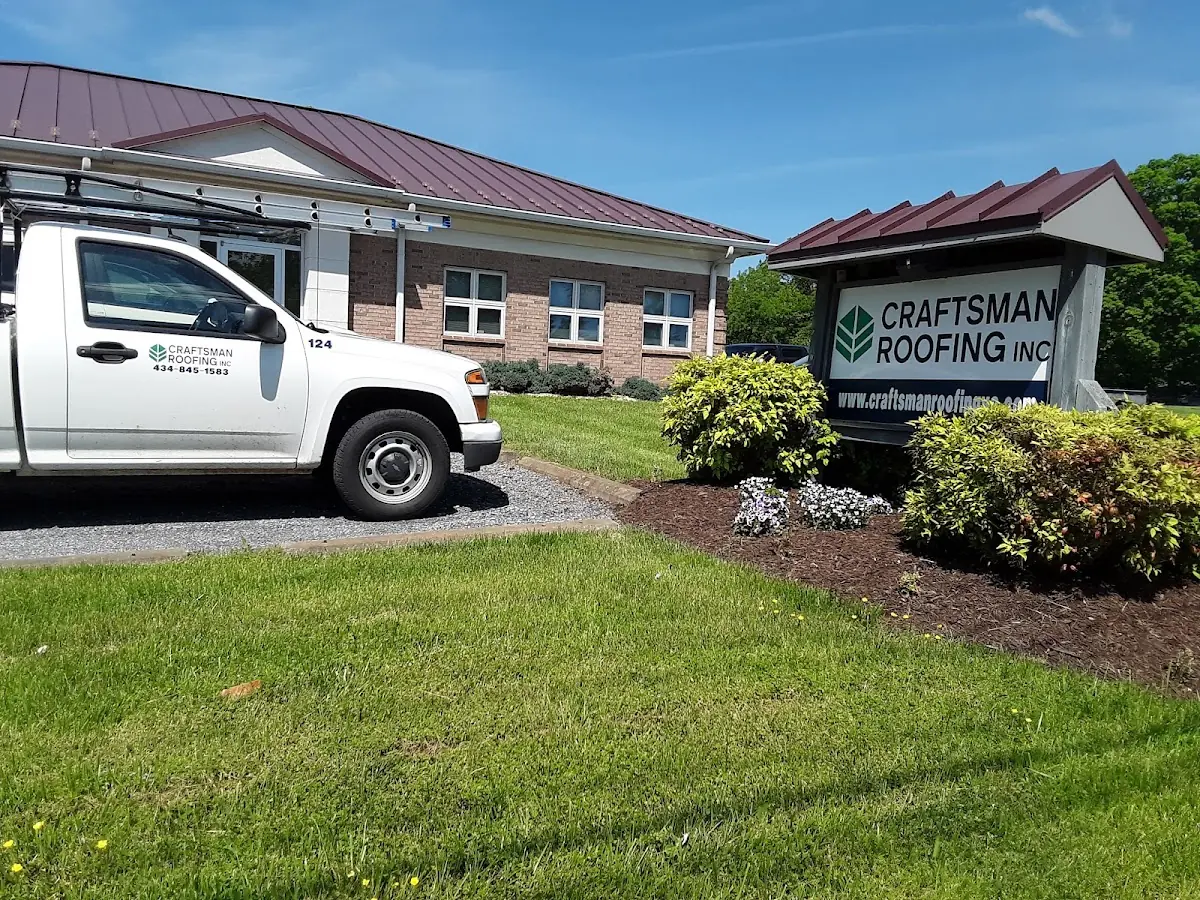 Quality Ice Dam Removal by experienced craftsmen in Wooded Acres